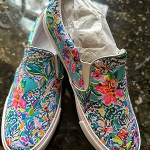 Lilly Pulitzer size 9 sneakers